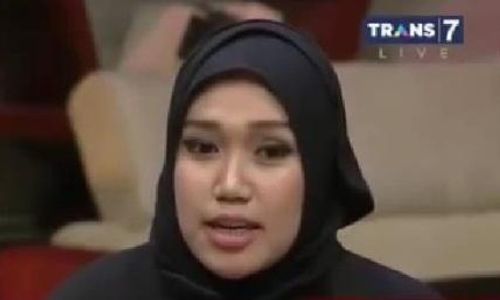 OLGA SYAHPUTRA MENINGGAL : Ndi Malu-Malu Kucing Disebut Wanita Idaman Olga