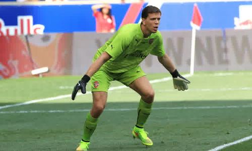 PIALA FA  : Wenger Kembalikan Gawang The Gunners ke Szczesny