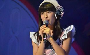 IDOL GRUP : AKB48 Rekrut Gadis Imut 12 Tahun