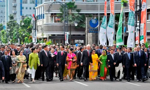 KONFERENSI ASIA AFRIKA : Indonesia, Tiongkok, dan Swaziland Tanda Tangani Bandung Message