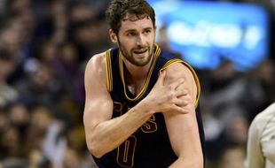 KABAR NBA 2015/2016 : Kevin Love Comeback, Cavs Senang