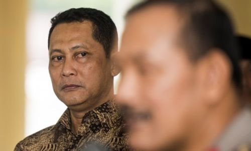 WAKAPOLRI BARU : Buka Bersama KPK, Pejabat Lain Didampingi Bawahan, Badrodin Sendirian