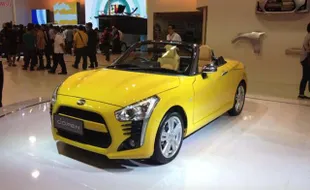 MOBIL TERBARU : Daihatsu Beri Sinyal Jual Roadster Copen di Indonesia