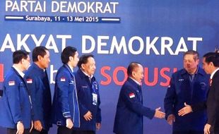 KONGRES PARTAI DEMOKRAT : Kongres Aklamasi Pilih SBY Ketua Umum Demokrat 2015-2020