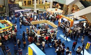 FOTO TRAVEL FAIR 2015 : Di Pameran Ini Tiket Dihargai Khusus…