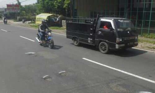 KERUSAKAN INFRASTRUKTUR : Jalan Kartasura-Boyolali Mulai Berlubang