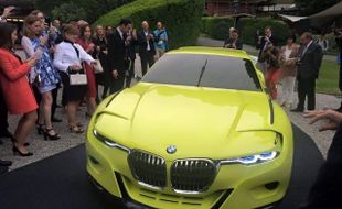 MOBIL KONSEP : Mobil Klasik BMW 3.0 CSL Hidup Lagi, Kok Ada Kumisnya?