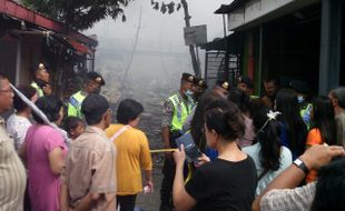 PASAR JOHAR TERBAKAR : Relokasi Pedagang Dilakukan setelah Lebaran