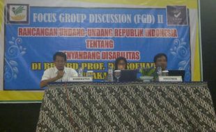 FGD RUU PENYANDANG DISABILITAS : Penting, Ada Lembaga Independen Pemantau Pelaksanaan UU