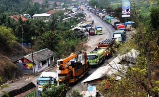 LALU LINTAS NGAWI : Temukan Masalah Lalu Lintas di Ngawi? Begini Cara Mengadukannya...