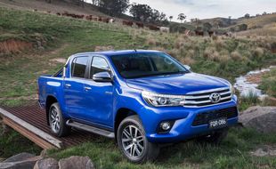 MOBIL BARU TOYOTA : Toyota Luncurkan Hilux Terbaru di Prancis