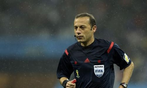 FINAL LIGA CHAMPIONS : Barcelona Vs Juventus Dipimpin Wasit Turki, Ada Kartu Merah Lagi?