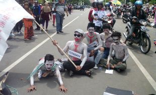 HARI BURUH 2015 : May Day, Buruh Jateng Usung Nawa Duka