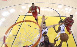 FINAL NBA 2014/2015 : Houston Rockets Pecundangi Golden State Warriors