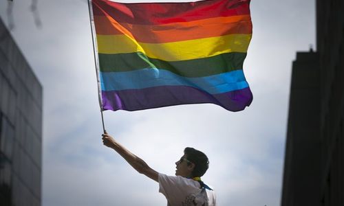 FENOMENA LGBT : Menristekdikti Didesak Tegas Terhadap LGBT di Kampus