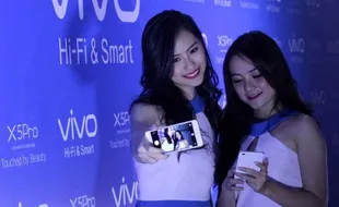 FOTO SMARTPHONE TERBARU : Ponsel Vivo X5 Pro Meluncur di Jakarta