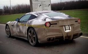 RECALL MOBIL : Ferrari Tarik 800 Unit Gara-Gara Airbag