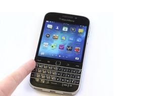 OS TERBARU : Rilis OS 10.3.2, Blackberry Klaim Banyak Perubahan