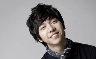 K-POP : Tunda Rilis Album, Lee Seung Gi Minta Maaf 