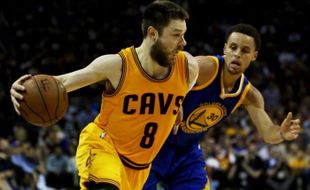 NBA 2015/2016 : Cavs Gagal Revans dari Warriors