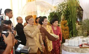 FOTO PUTRA JOKOWI NIKAH : Ini Dokumentasi Sadean Dawet Selvi