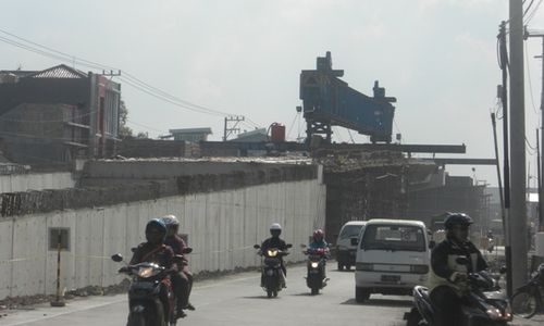 PROYEK FLYOVER PALUR : Pembangunan Flyover Palur akan Disetop Menjelang Lebaran