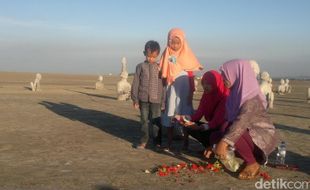 LUMPUR LAPINDO : Wow, Uang Ganti Rugi Lapindo Bakal Buat Mantu Nanggap Wayang Kulit Dua Malam Suntuk