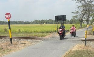 Bukannya Dikasih Palang Pintu, PT KAI Ingin Perlintasan Bedowo Ditutup