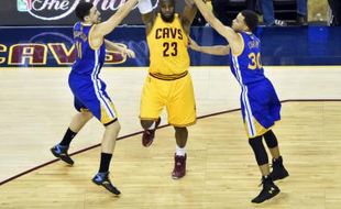 FINAL NBA 2014/2015 : Bungkam Cleveland Cavaliers, Golden State Selangkah Lagi Juara