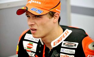 MOTOGP 2015 : Bradl Cari Cara Agar Bertahan di MotoGP