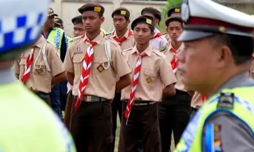 INVESTASI BOYOLALI : Bupati Boyolali Tawarkan Stadion Sonolayu untuk Investasi