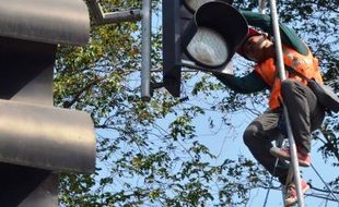 Lampu Jalan dan Lampu "Bangjo" di Bantul akan Diganti LED