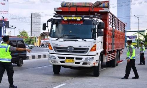 INFO MUDIK 2016 : Masa Angkutan Lebaran, Truk Dilarang Lintasi Ungaran