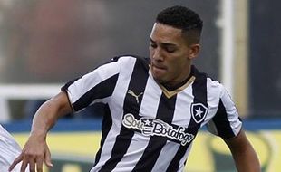 BURSA TRANSFER : Fiorentina Rekrut Gilberto Moraes Junior