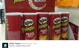 FOTO KONTROVERSIAL : Sambut Ramadan, Supermarket Ini Jual Pringles Rasa Daging Babi