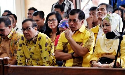 KONFLIK INTERNAL PARTAI GOLKAR : Produk Hukum Munas Ancol dan Bali Juga Batal