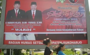 PILKADA SUKOHARJO 2015 : PDIP Sosialisasikan Wardi melalui Baliho