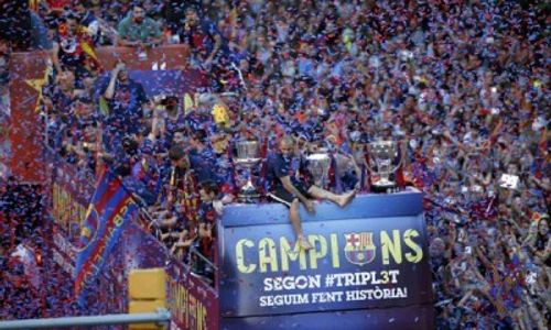 PELANGGARAN SPORTIVITAS : Kibarkan Bendera Pro Kemerdekaan Katalan, Barca Didenda