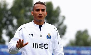 TRANSFER PEMAIN : Danilo Resmi Diperkenalkan kepada Fans El Real