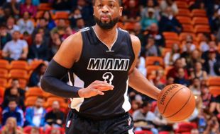 KONTRAK PEMAIN NBA : Dwyane Wade Aman di Miami Heat dengan Rp266 M