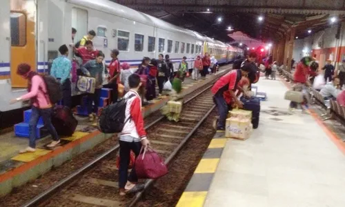 Stasiun Kereta Api Gandrungmangu segera Dibenahi