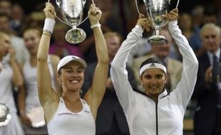 WIMBLEDON 2015 : Bersama Sania Mirza, Hingis Juara Wimbledon Setelah 17 Tahun