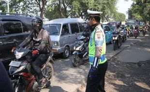 ARUS MUDIK : 96.000 Kendaraan Sudah Masuk DIY