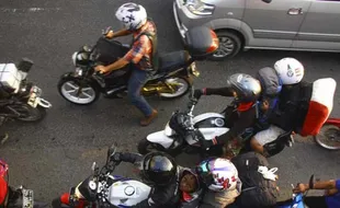 JOGJA MACET : Kemacetan Jalur Gunungkidul Hingga Belasan Kilometer