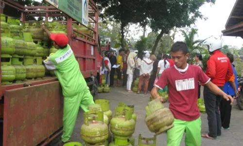 KEBUTUHAN BAHAN BAKAR : Elpiji 3Kg 11.800 Tabung Disiapkan untuk Operasi Pasar