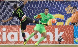 CONCACAF GOLD CUP 2015 : Penalti Kontroversial Antar El Tri ke Semifinal