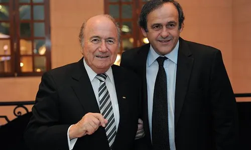 PEMILIHAN PRESIDEN FIFA : Platini Favorit Gantikan Blatter