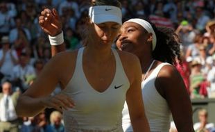 WIMBLEDON 2015 : Serena Lumat Sharapova, Kini Kian Dekat ke 'Serena Slam'