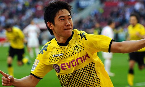 BINTANG LAPANGAN : Dortmund Perkasa, Tuchel Puji Kagawa