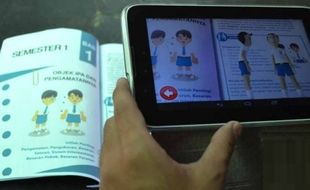 TEKNOLOGI TERBARU : Aplikasi Android Karya Mahasiswa PENS Mudahkan Anak Belajar IPA